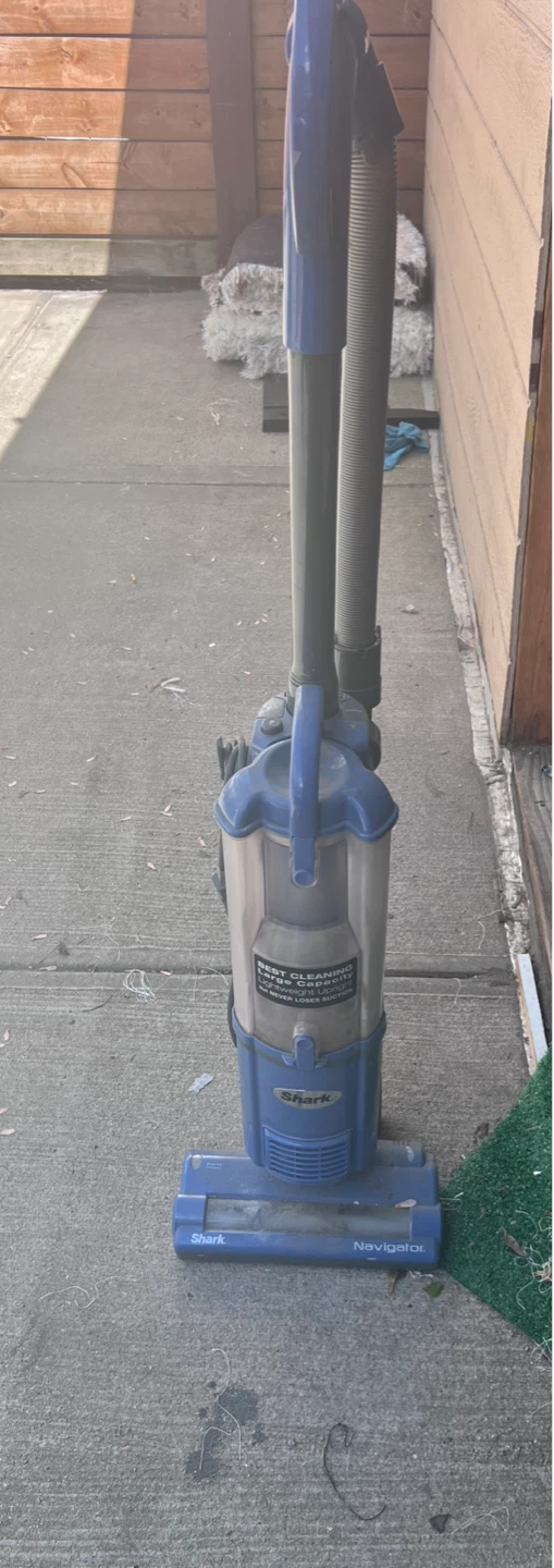 Shark Navigator Vacuum Cleaner. Aspiradora.