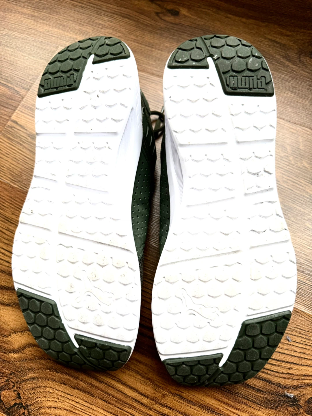 Puma running shoes - US 9.5 - photo 3