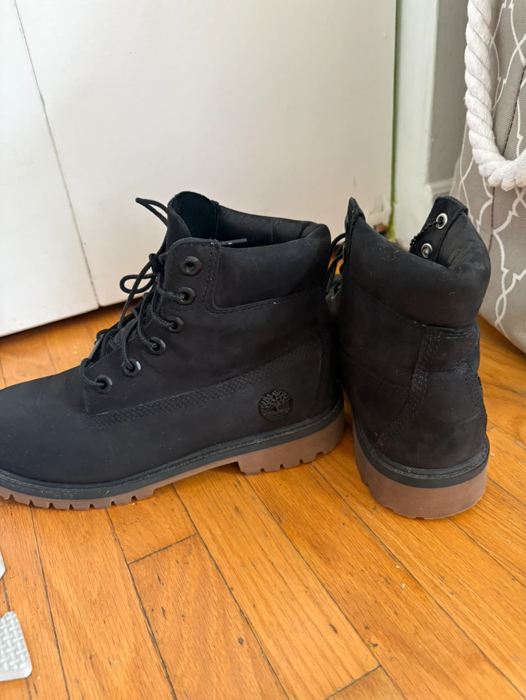 Timberland Black Boys Boots Size 5.5 - photo 2