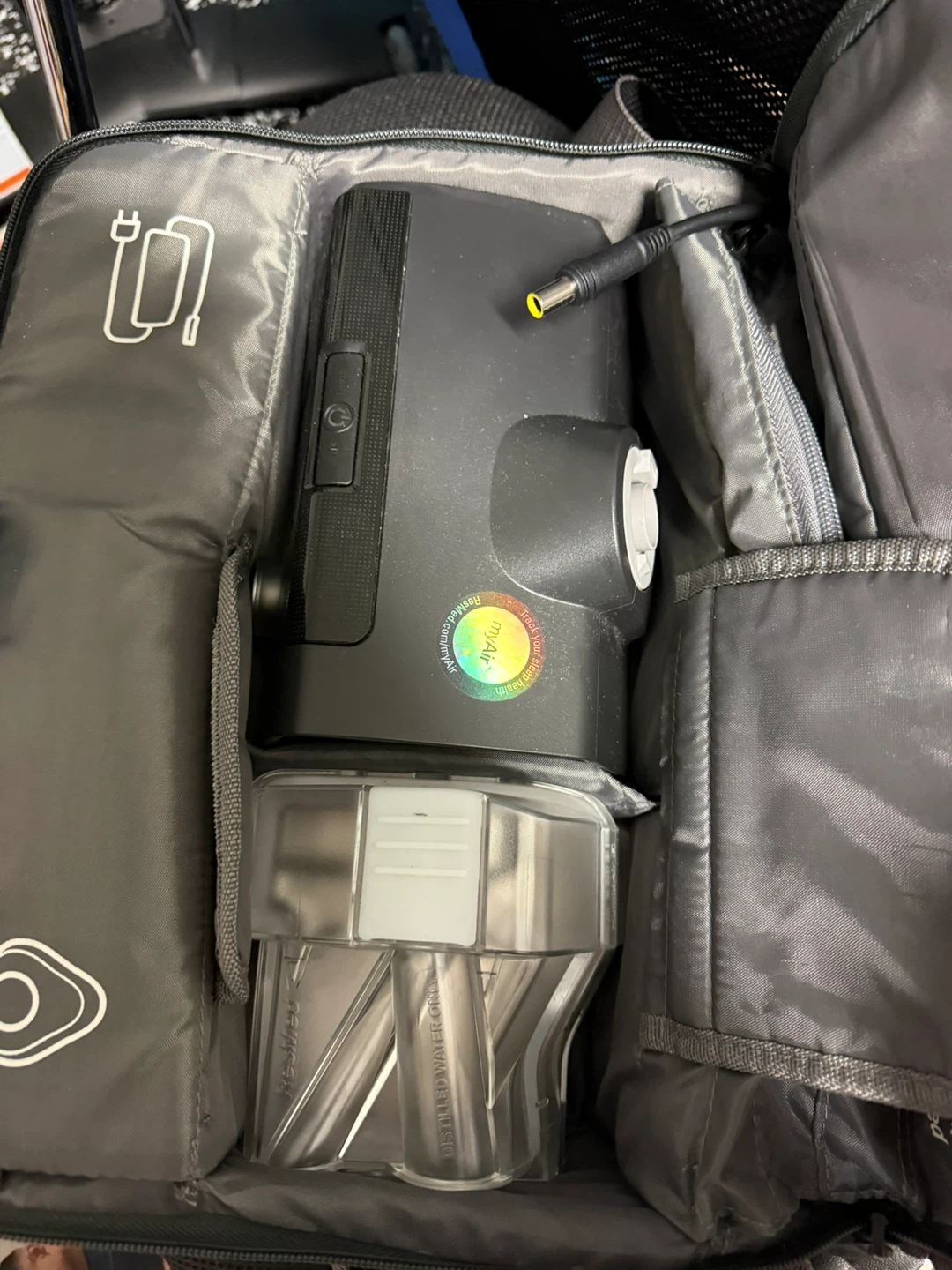 ResMed AirSense 10 AutoSet CPAP with Travel Bag - photo 3