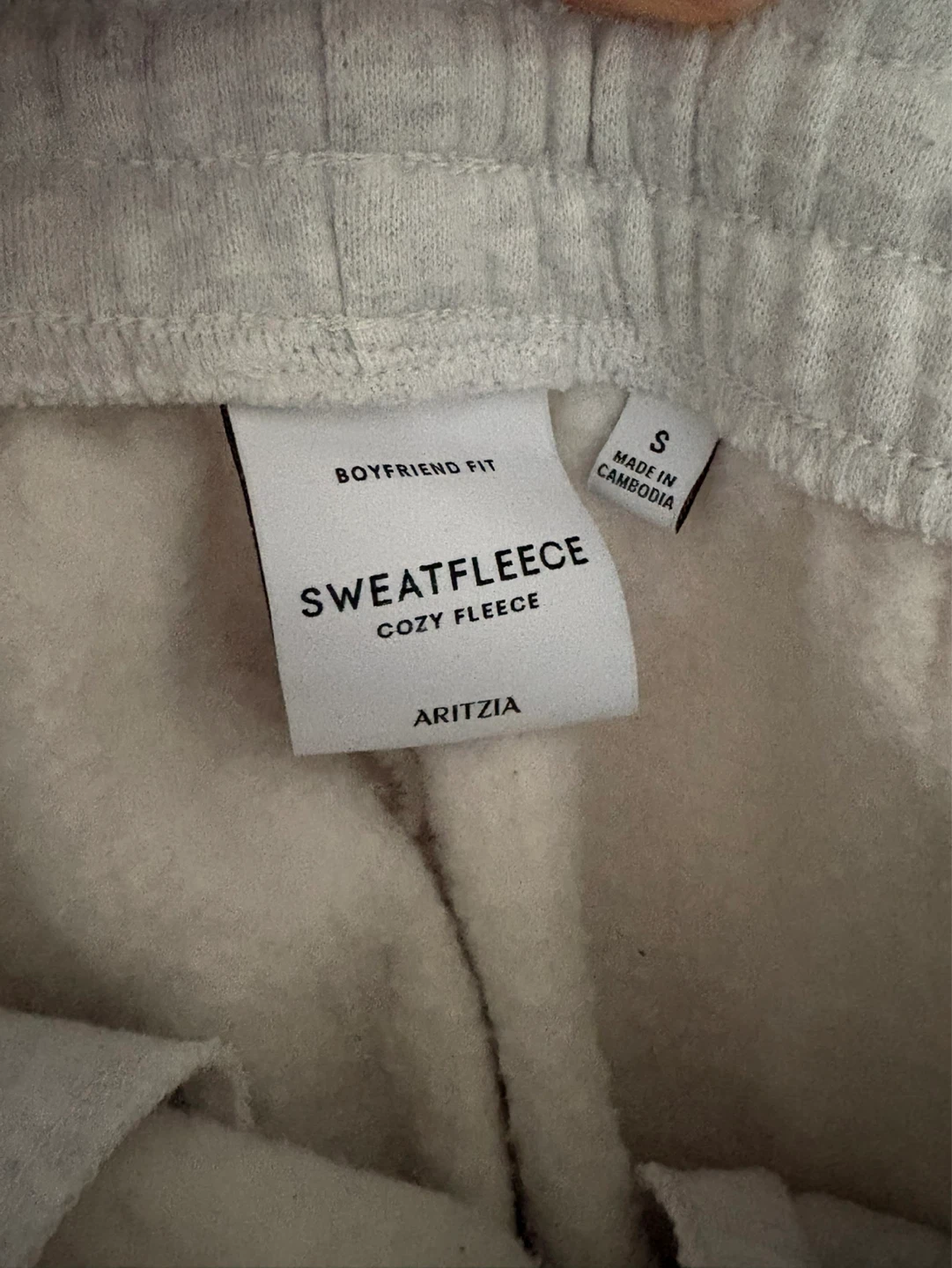 Aritzia Sweatfleece Cozy Fleece Boyfriend Fit Shorts - Size S - photo 2