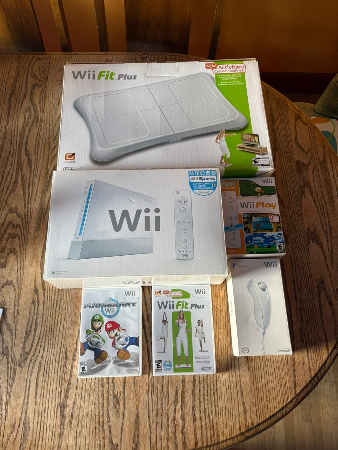 Nintendo Wii Console Bundle with Games and Accessories - photo 3