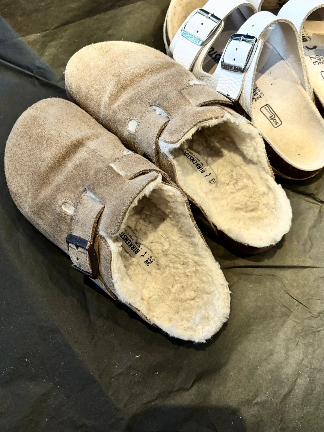 37 Birkenstock Arizona & Boston Clogs - photo 5