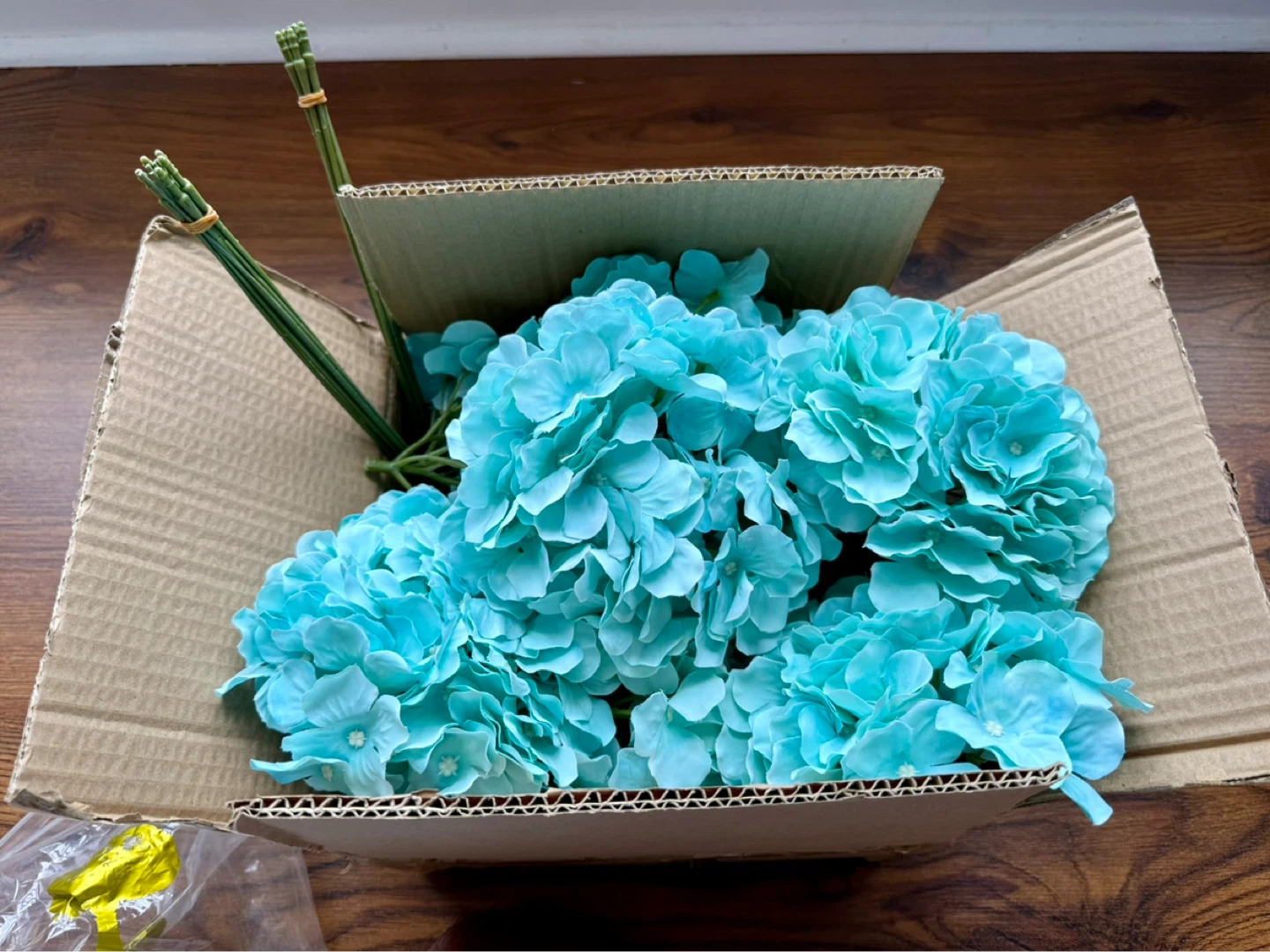Artificial Hydrangea Flowers - Light Blue