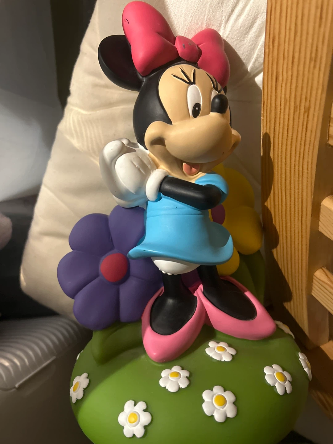 Minnie Mouse Figurine