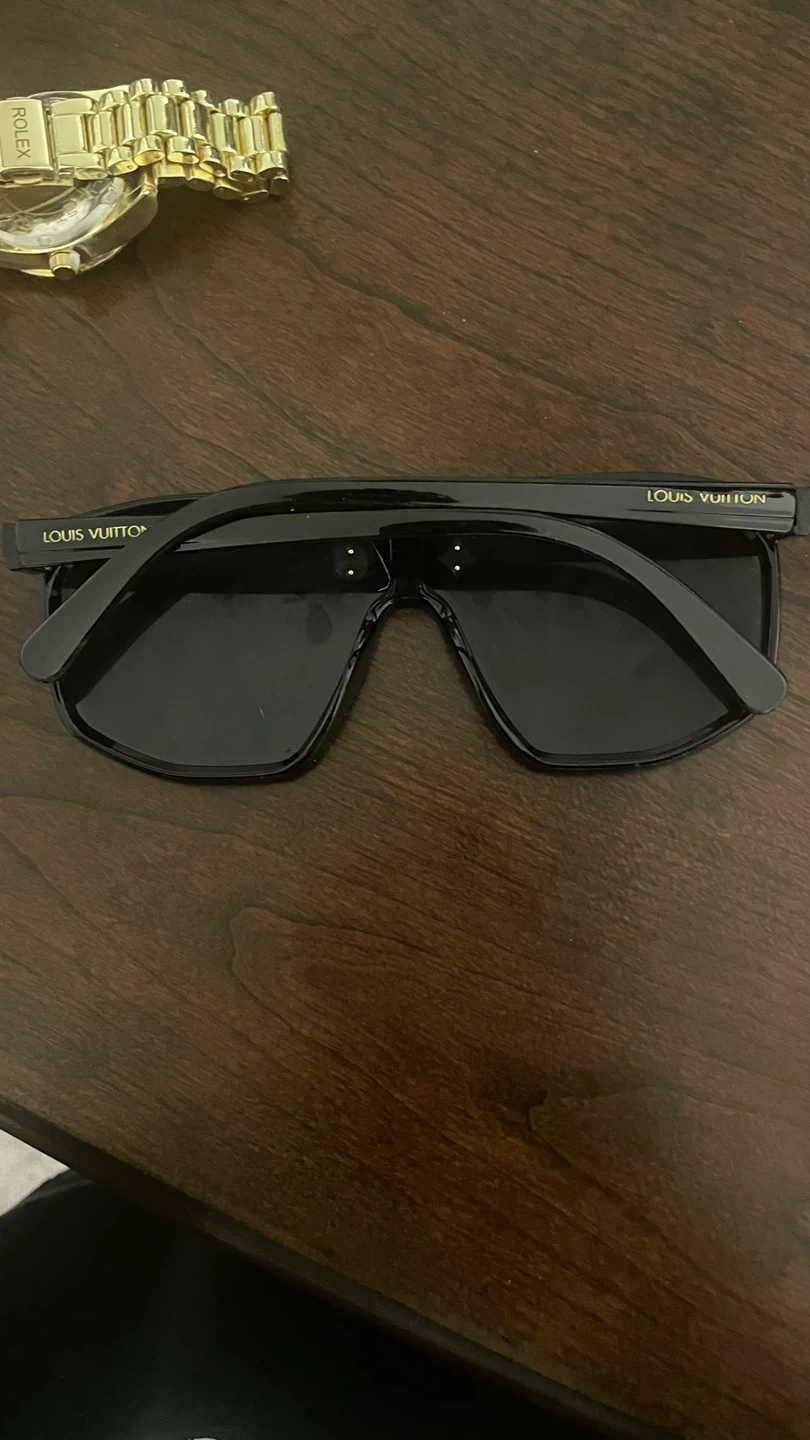 Louis Vuitton Sunglasses - photo 3