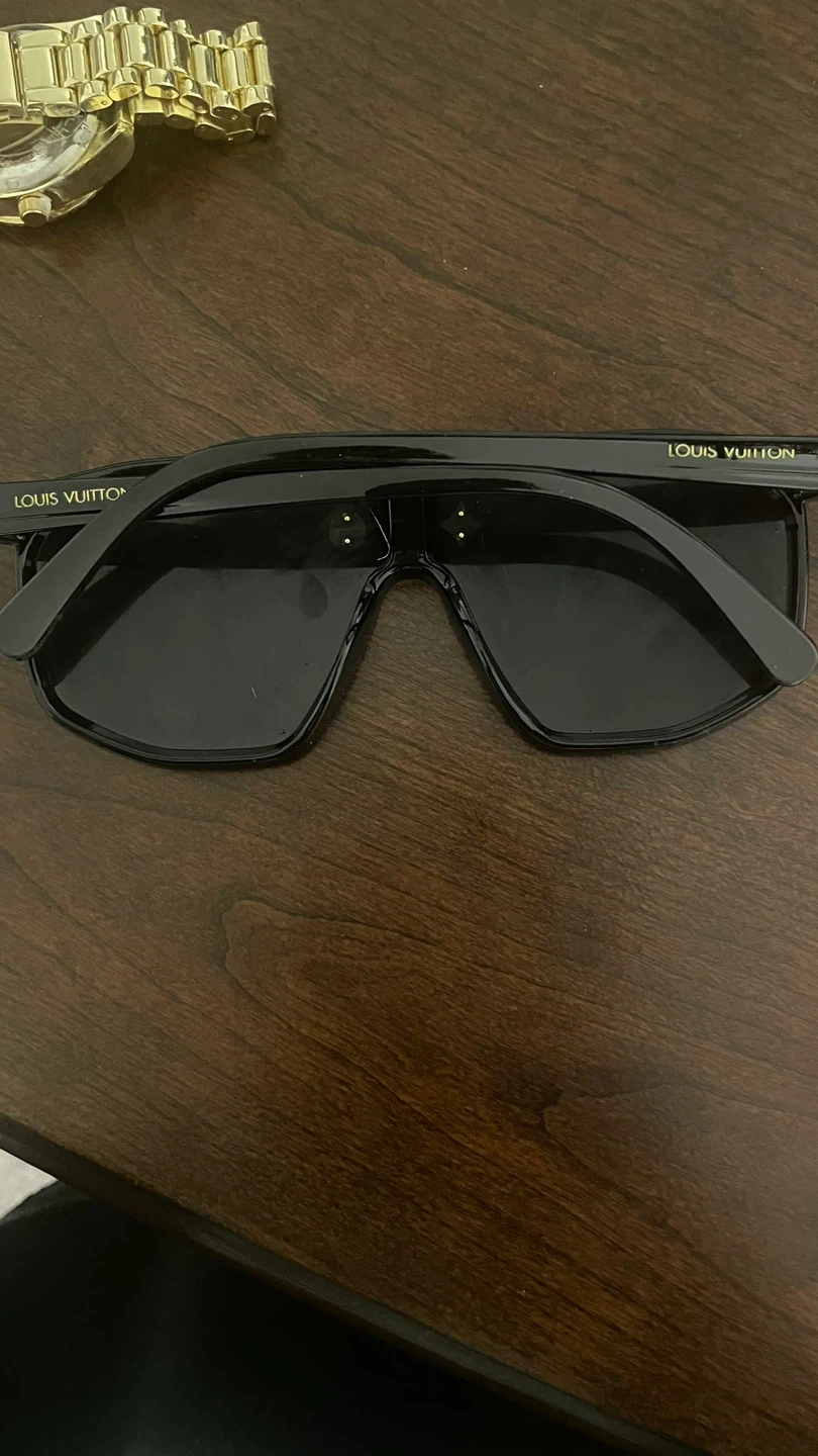 Louis Vuitton Sunglasses - photo 2