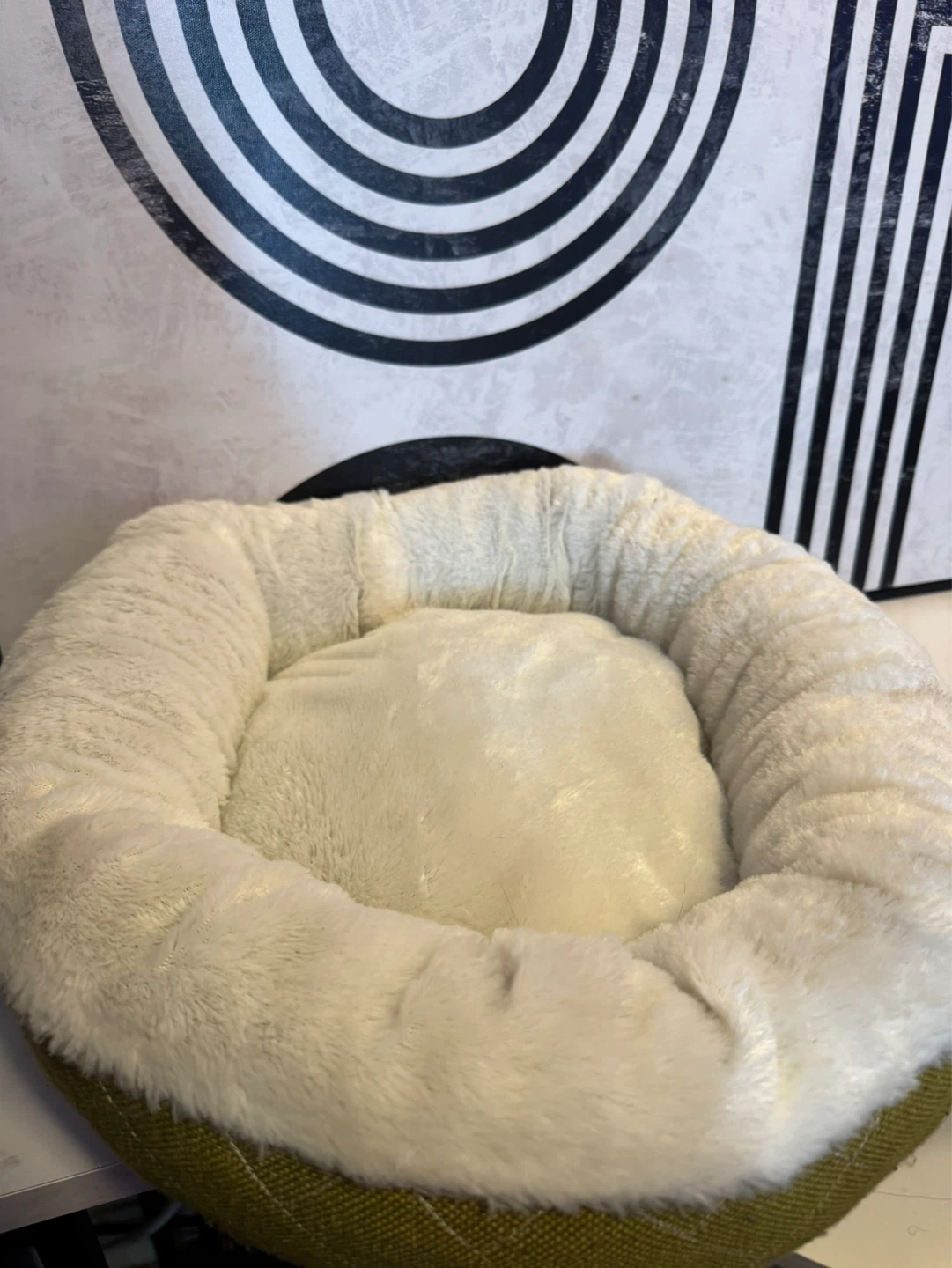 Soft Plush Pet Bed - photo 2