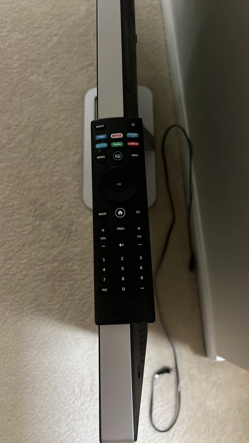 VIZIO TV with Remote - photo 2