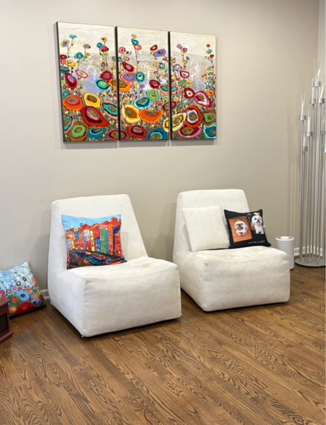 Cream Accent Chairs (Set of 2)