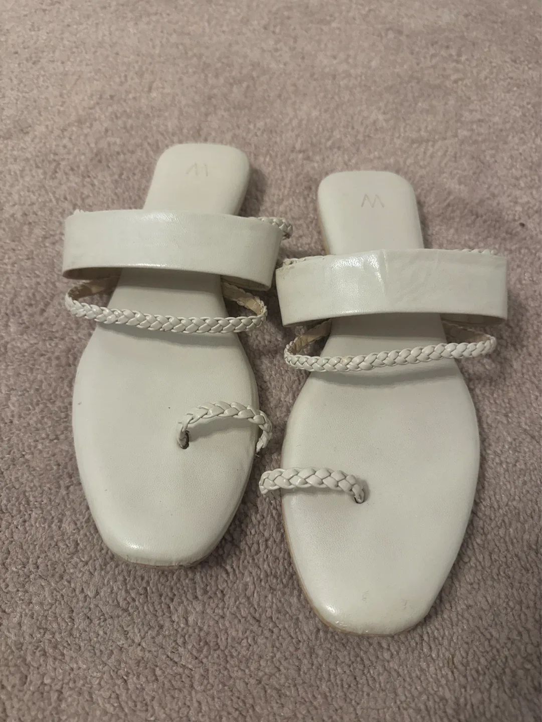 White W Sandal Flats