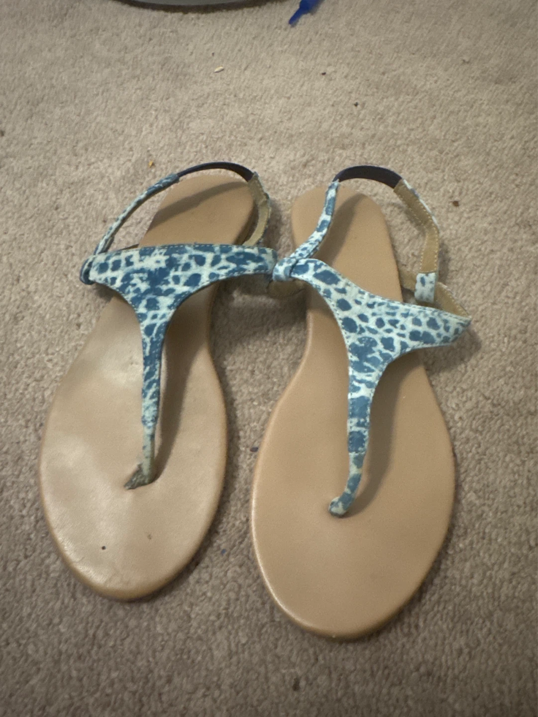 Vionic Women's Blue Leopard Print T-Strap Sandals - photo 2