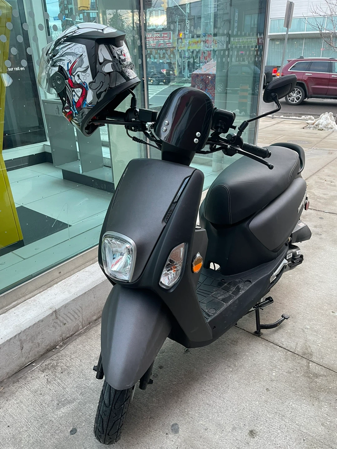 Venom Roma 50cc Scooter - photo 2