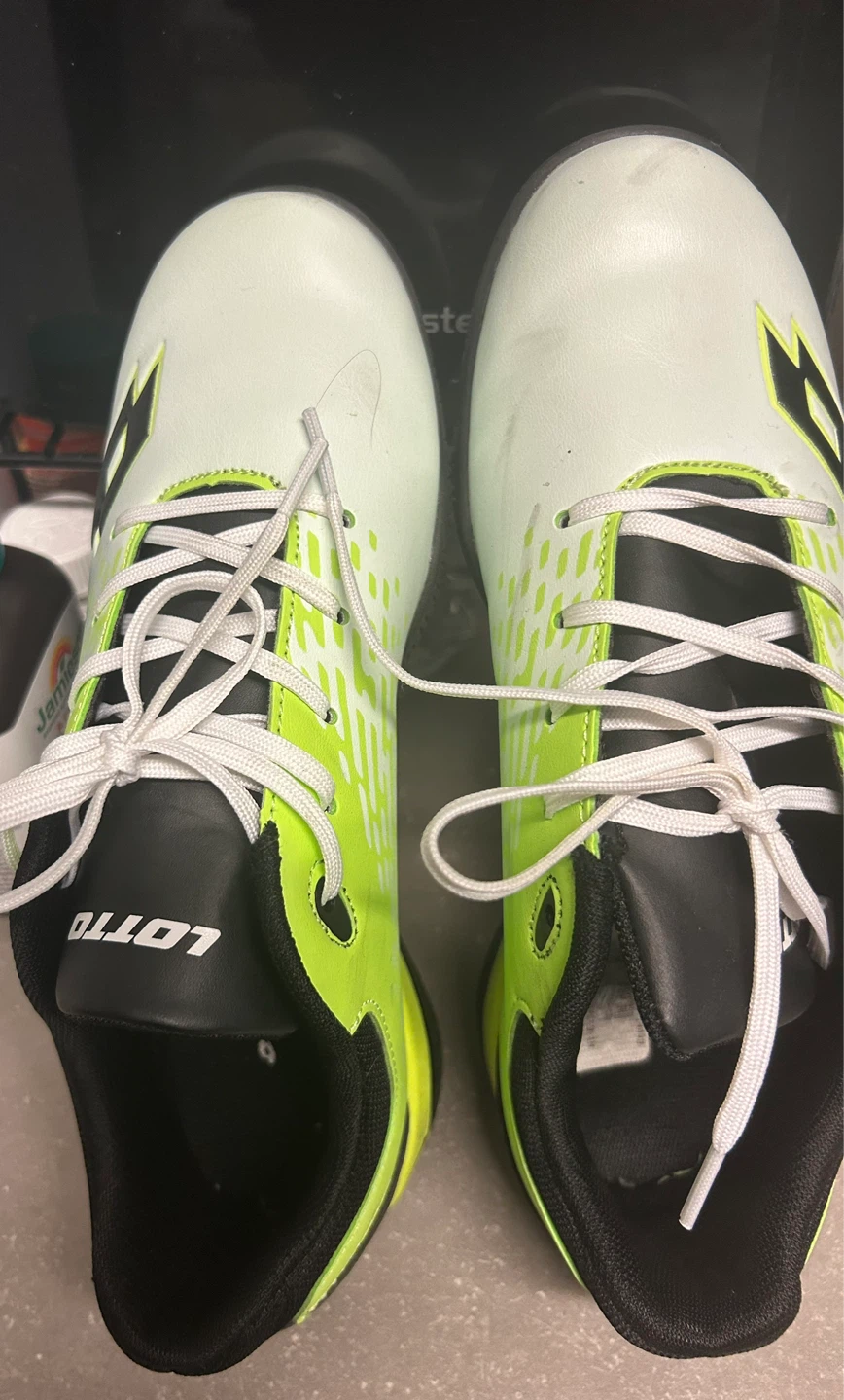 Boys Soccer Cleats - photo 2