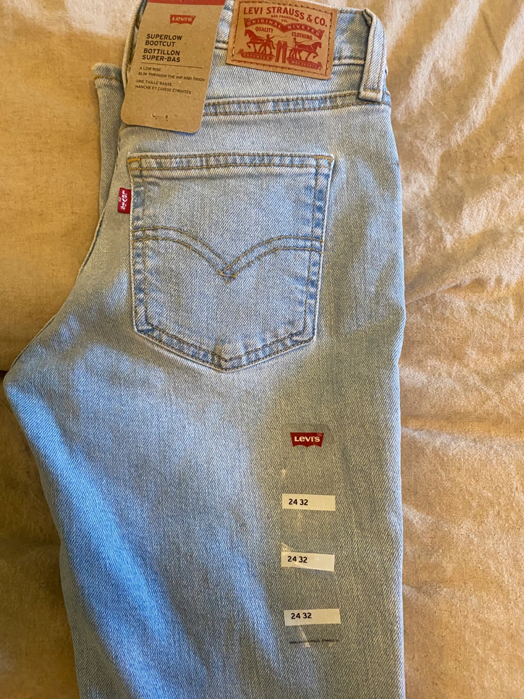 Levi's Superlow Bootcut Jeans Size 24x32 Light Wash - photo 4