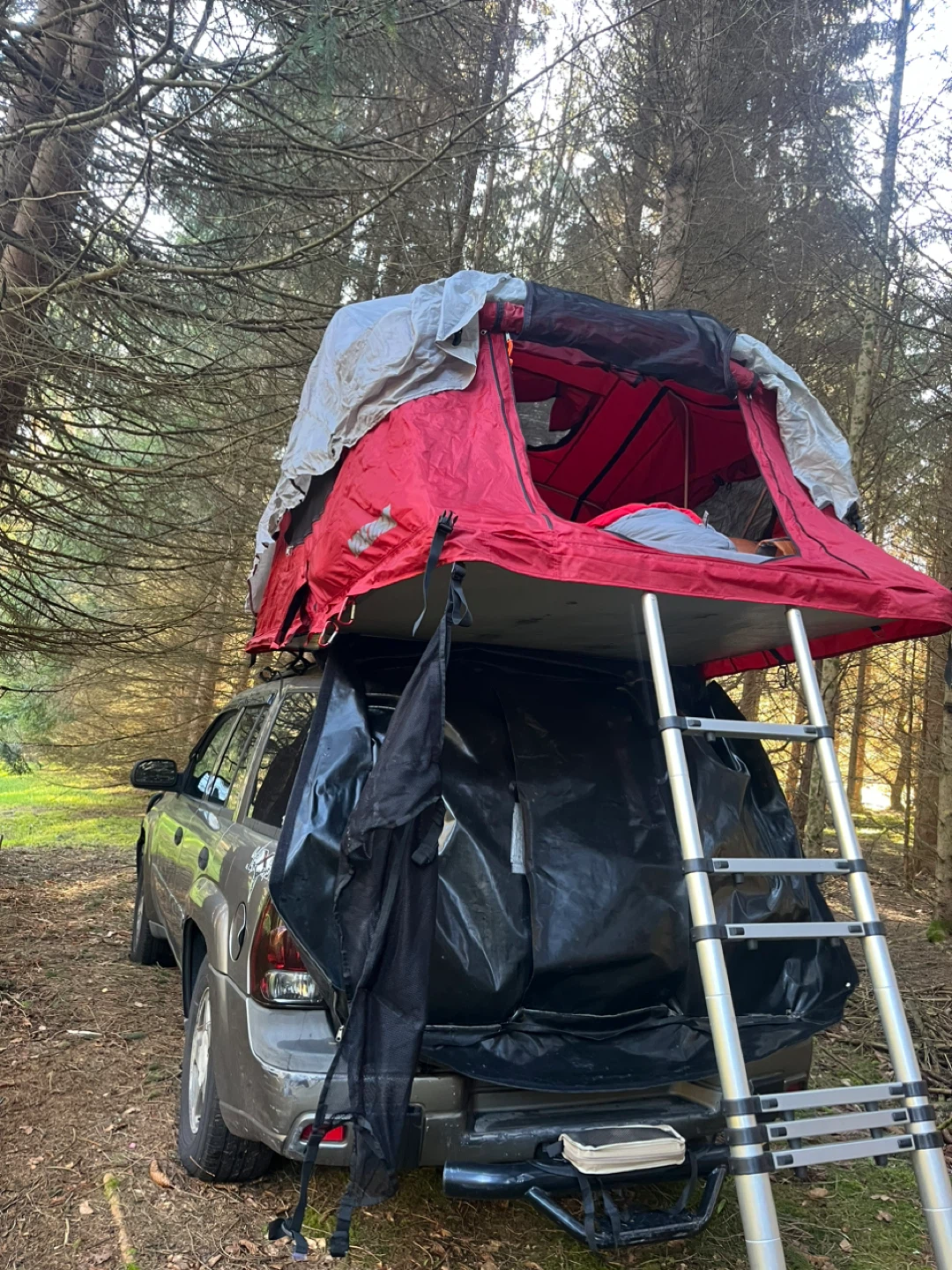 Red Roof Nest Tent with Ladder - photo 2