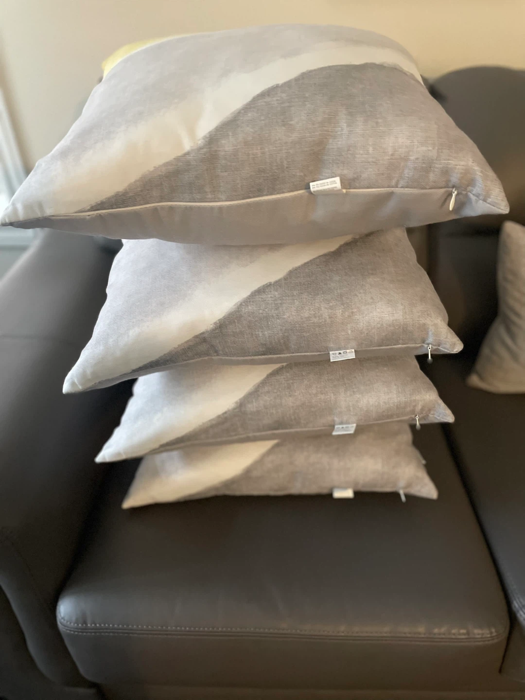 Bouclair cushions set of 5 - photo 2