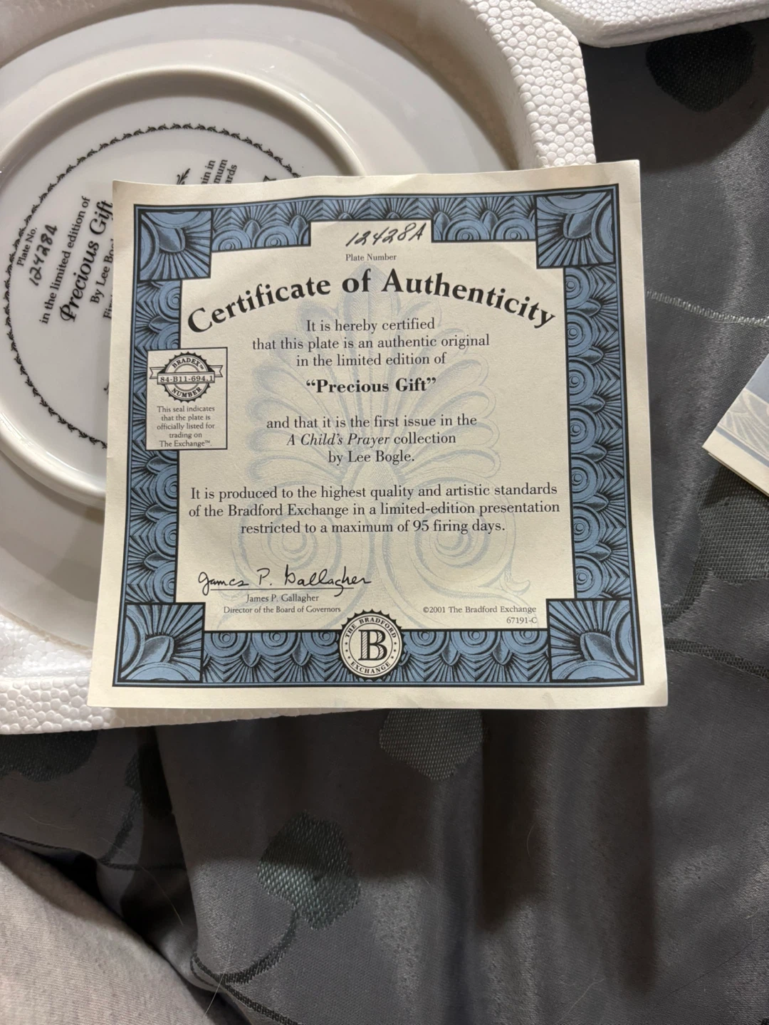 A Child's Prayer Collectible Plate By Lee Bogle - photo 3