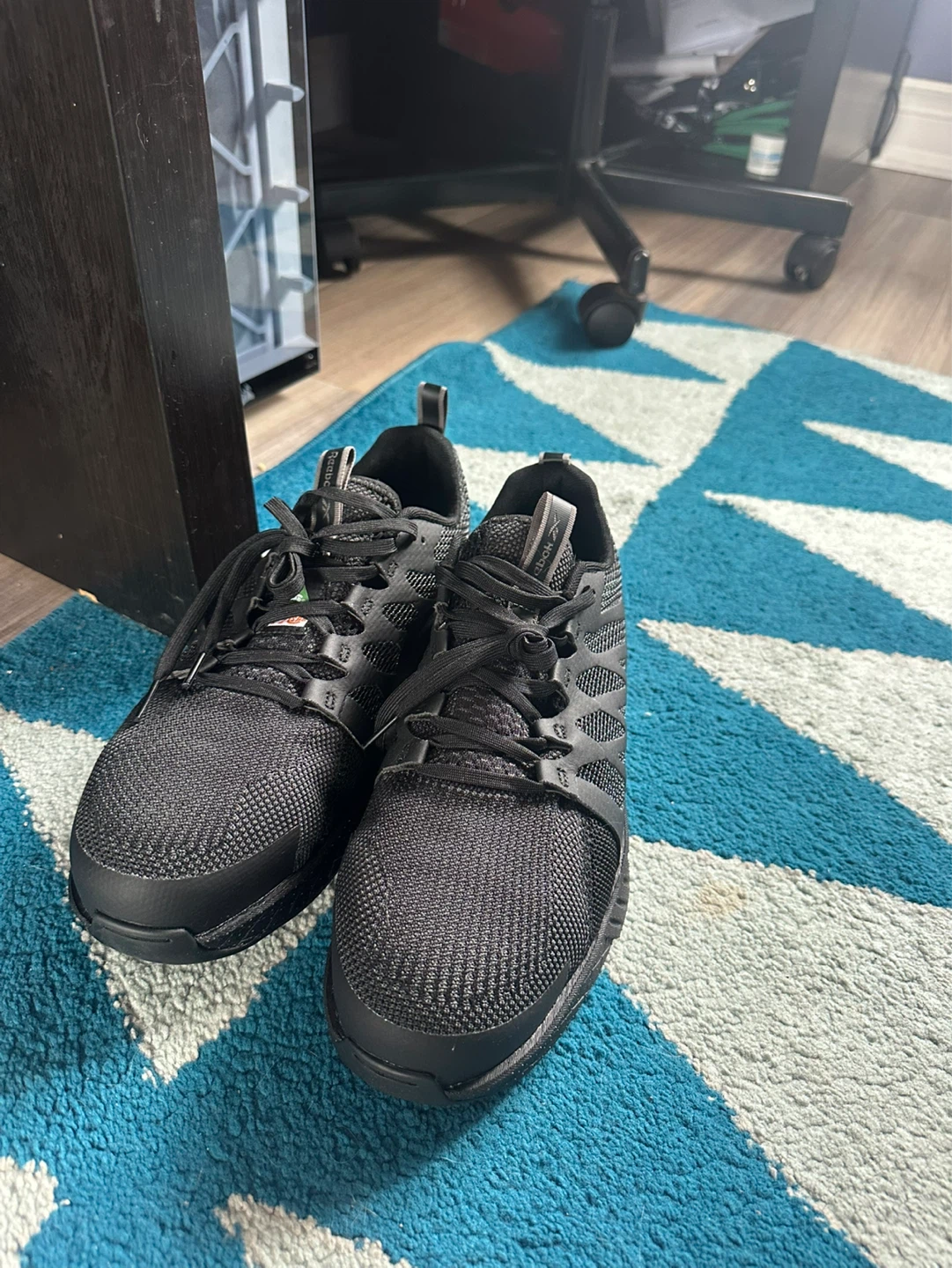 Reebok Black safety shoes brand new