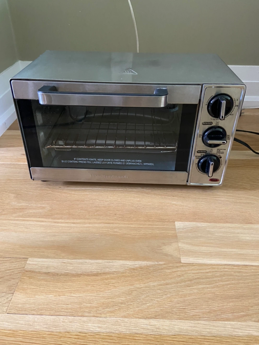 HAMILTON BEACH TOASTER