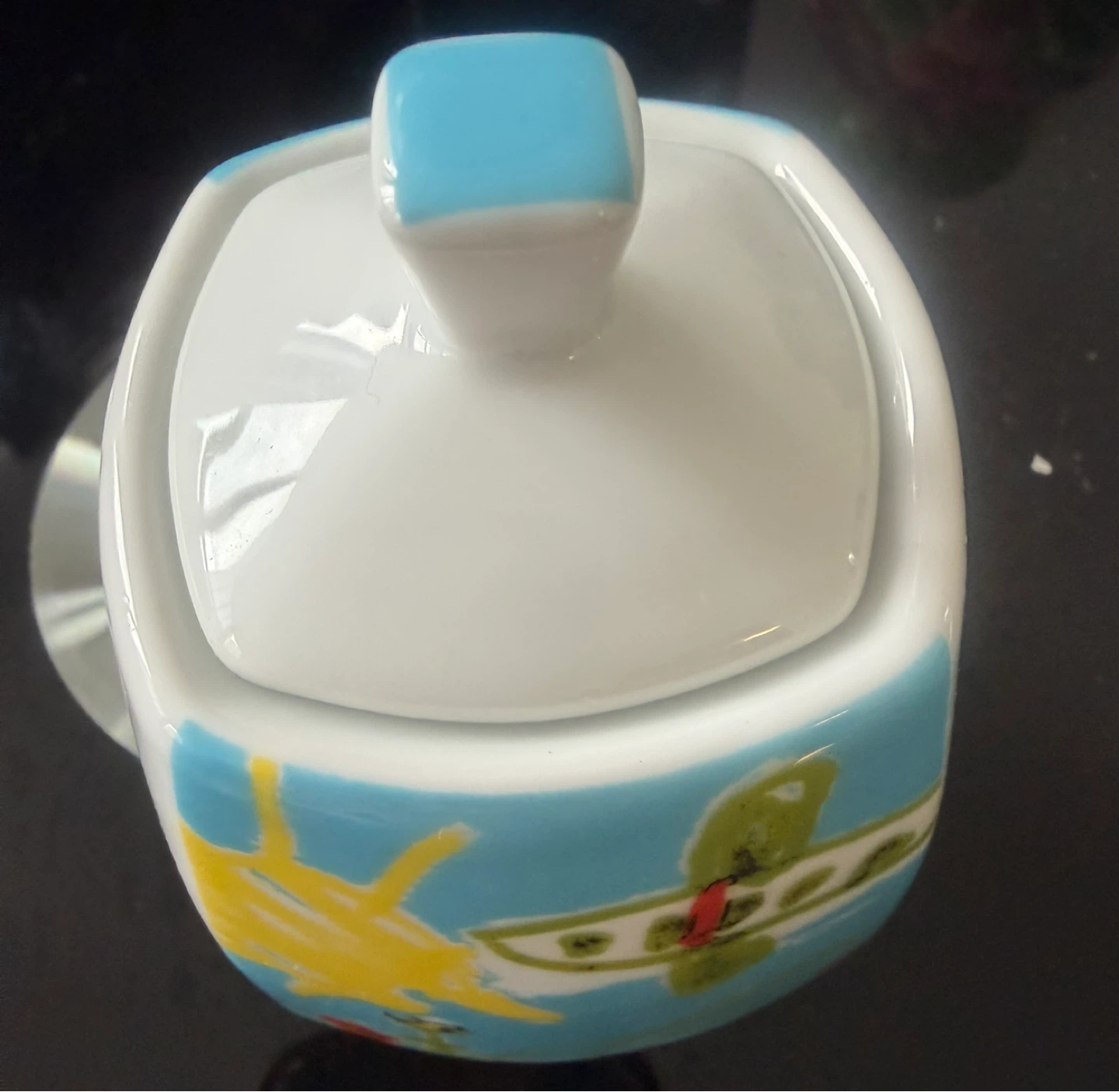 Ceramic Sugar Bowl with Lid Mini Size.