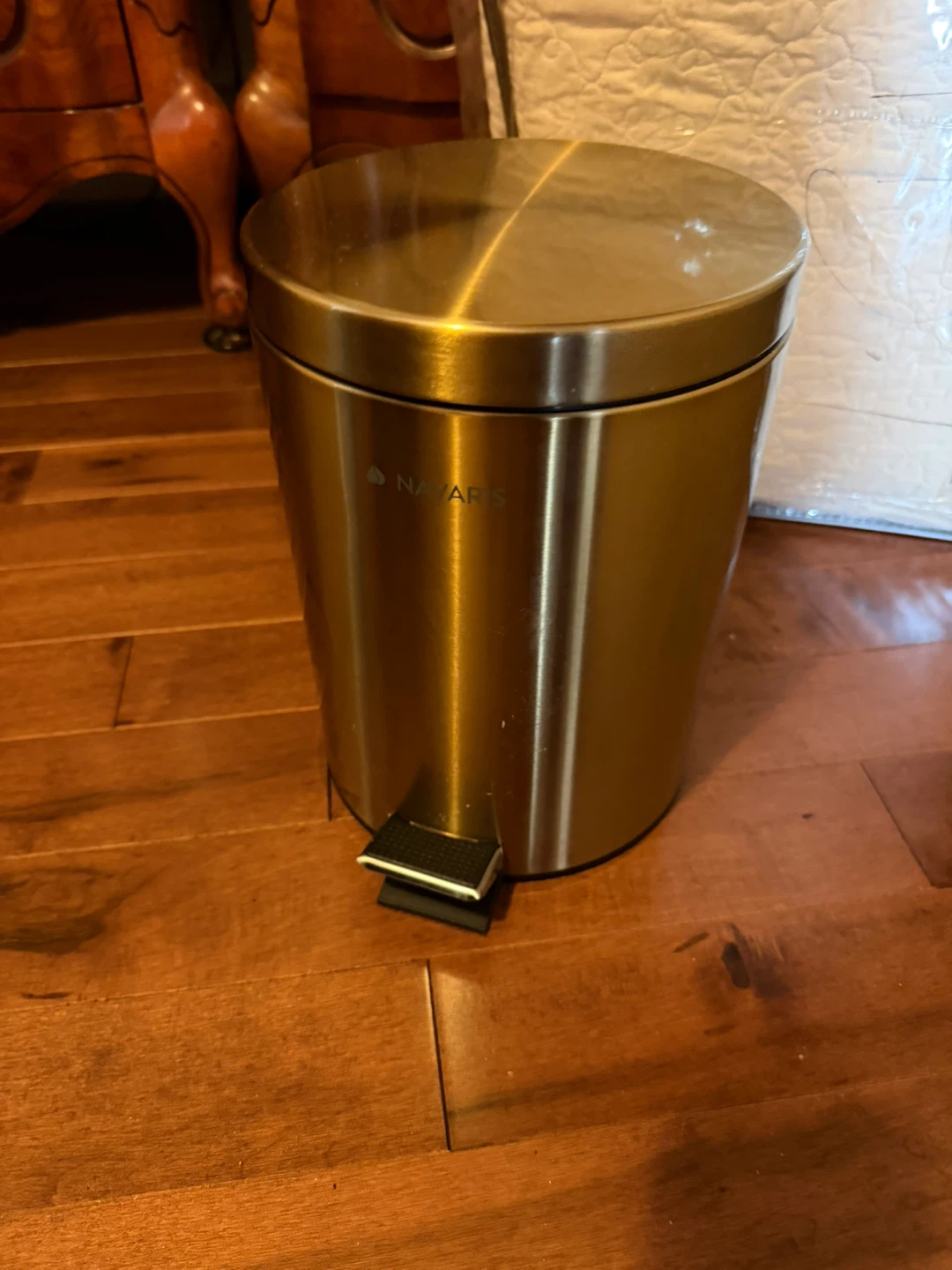 NAVARS Stainless Steel Step Trash Can