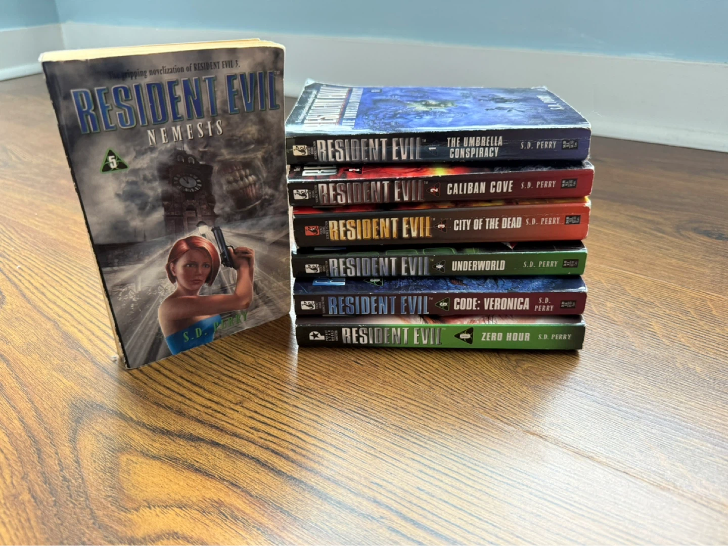 Resident Evil Book Series Collection