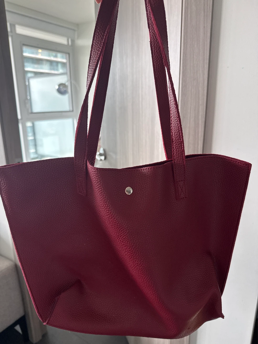 Red Faux Leather Tote Bag - photo 3