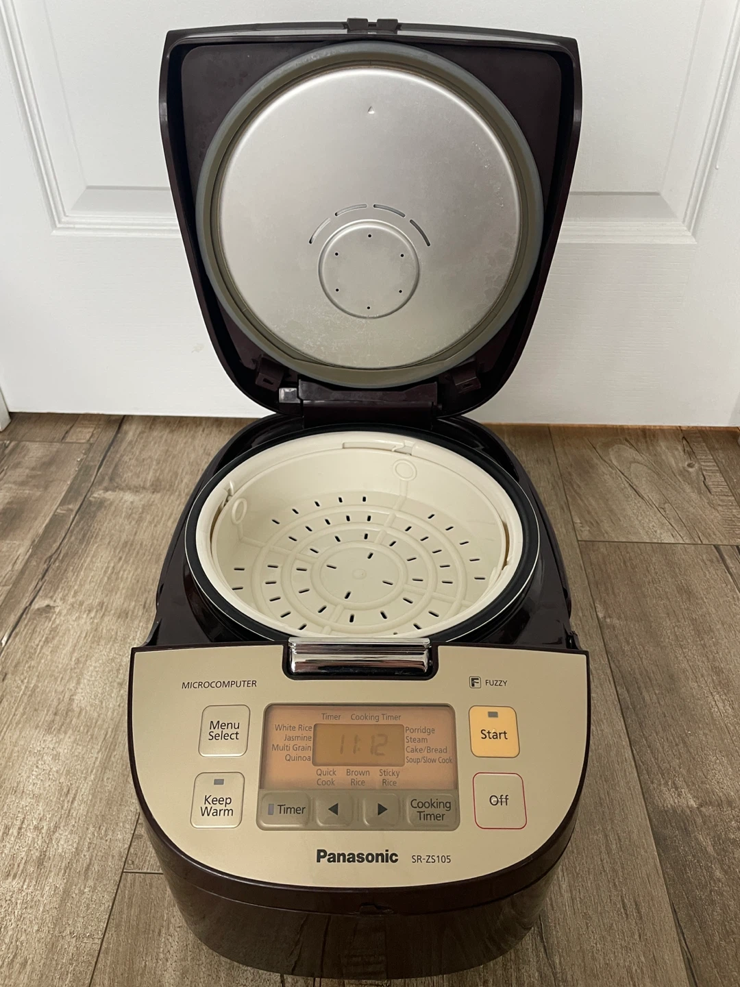 Panasonic 5 Cups Rice Cooker (SR-ZS105) - photo 2