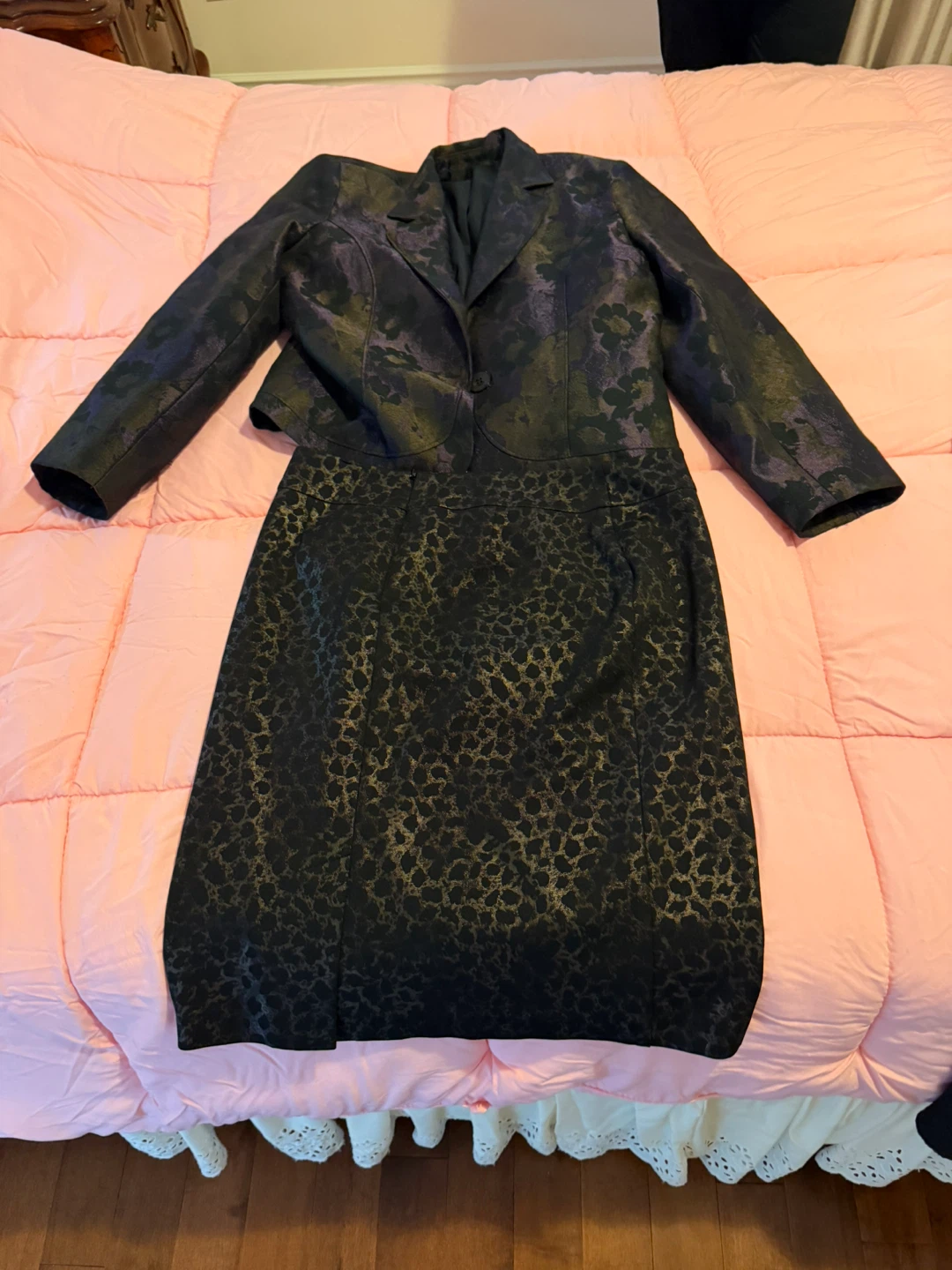 Women's Black Floral Brocade Suit Set