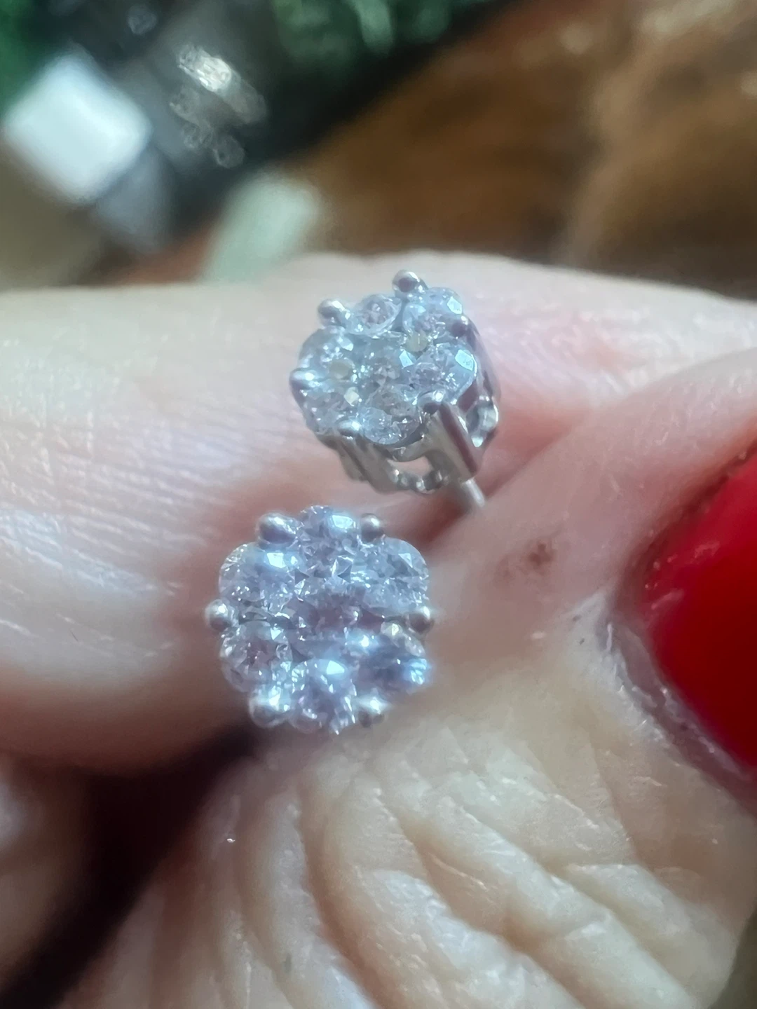 14 k Diamond Cluster Stud Earrings - photo 4