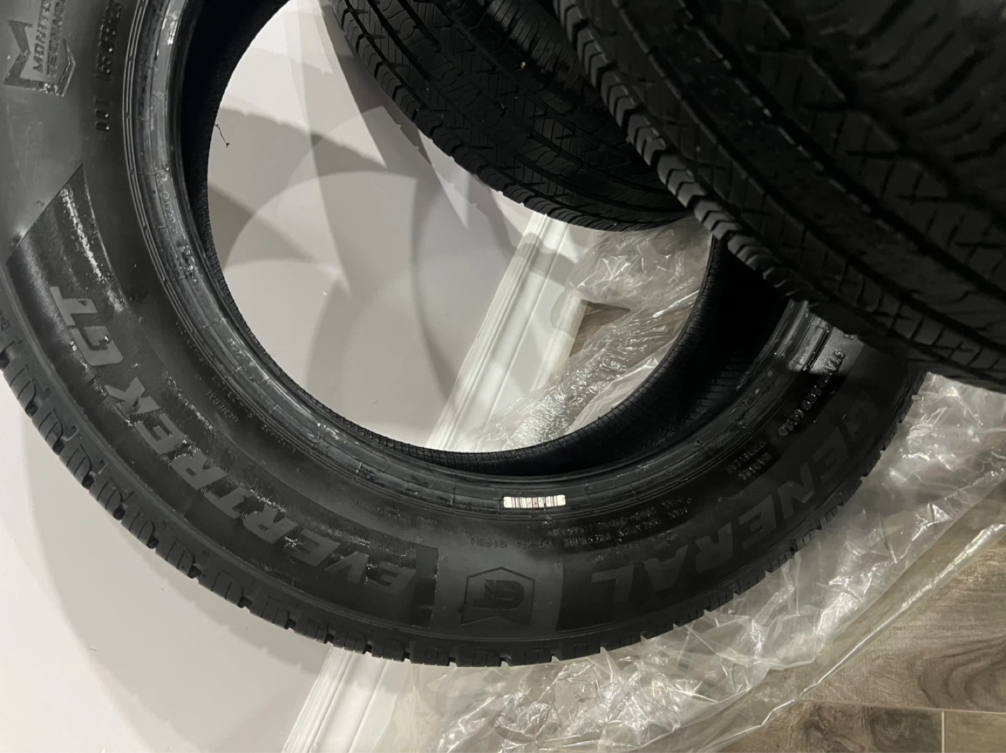 All season tires - photo 3