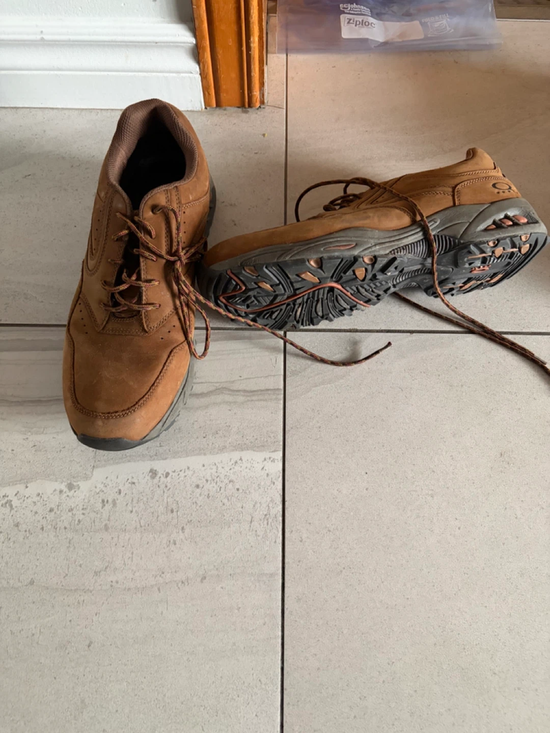 Oakley Brown Leather Hiking Shoes size 12