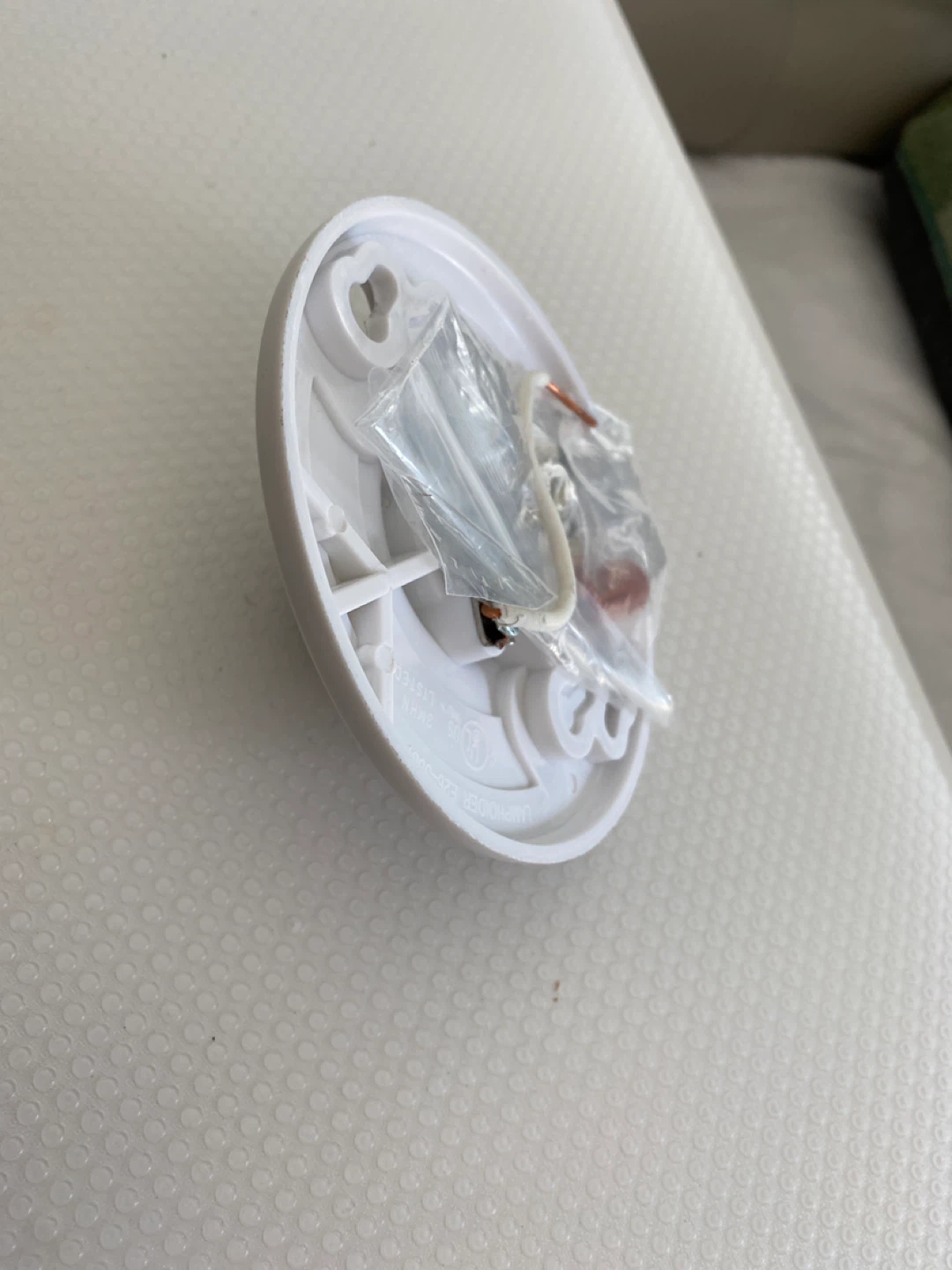 White Ceiling Light Fixture Mount Base with Hardware - photo 2