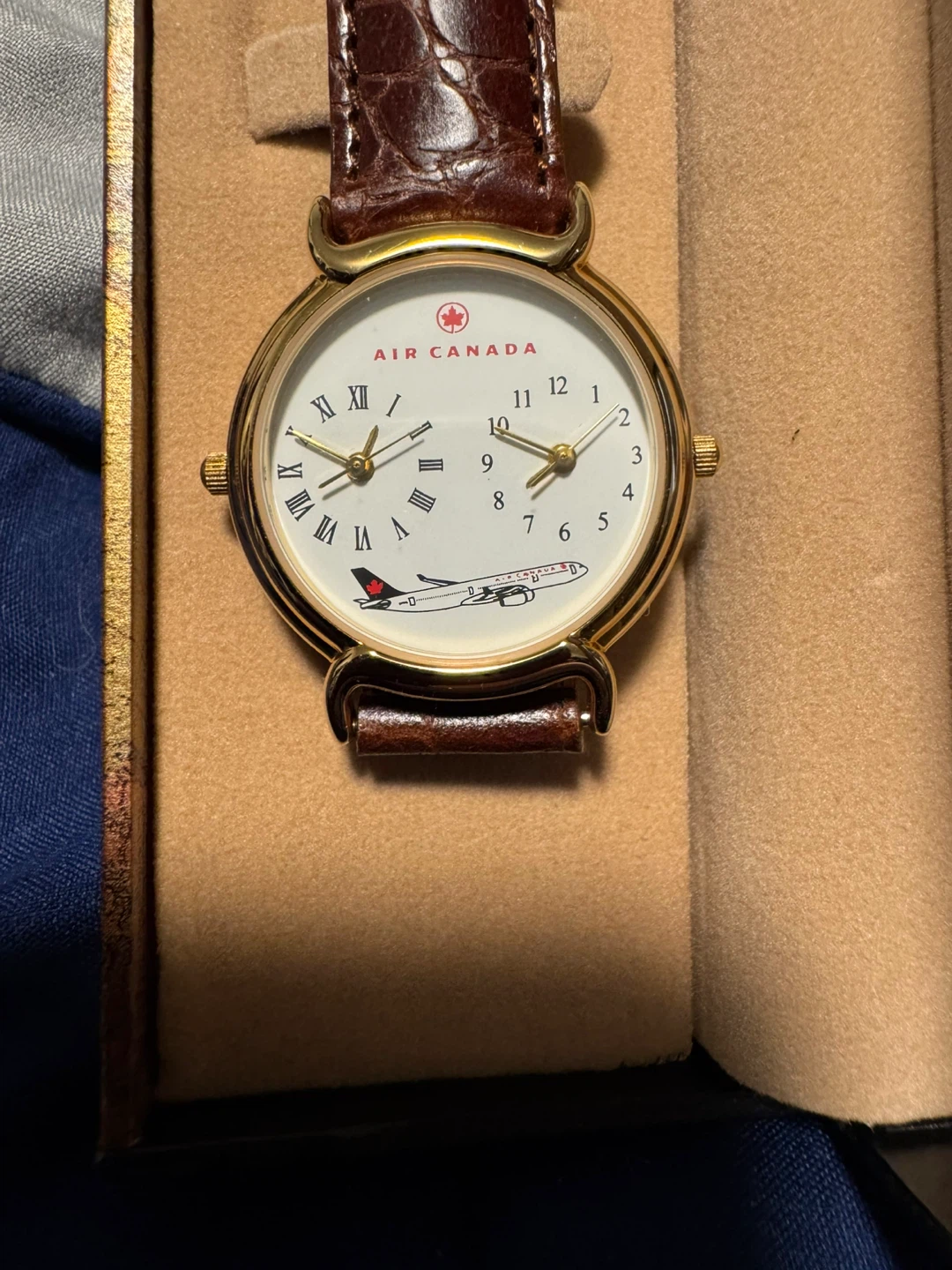Air Canada Watch with Presentation Box - photo 3