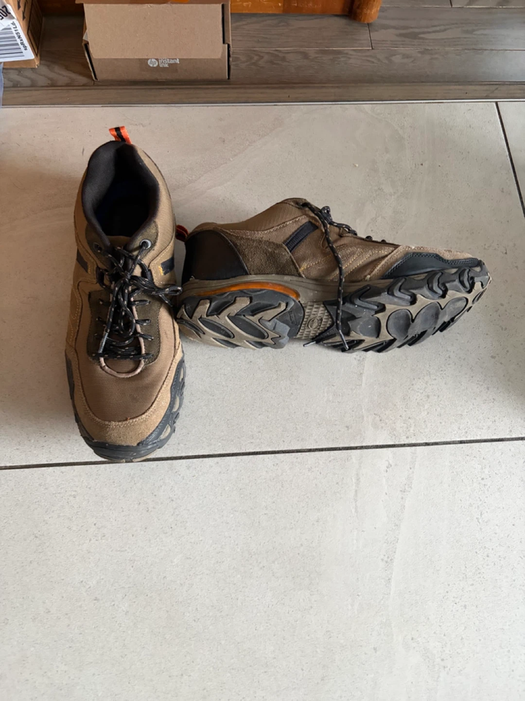 Brown Hiking Boots size 11W Dr. Scholl’s