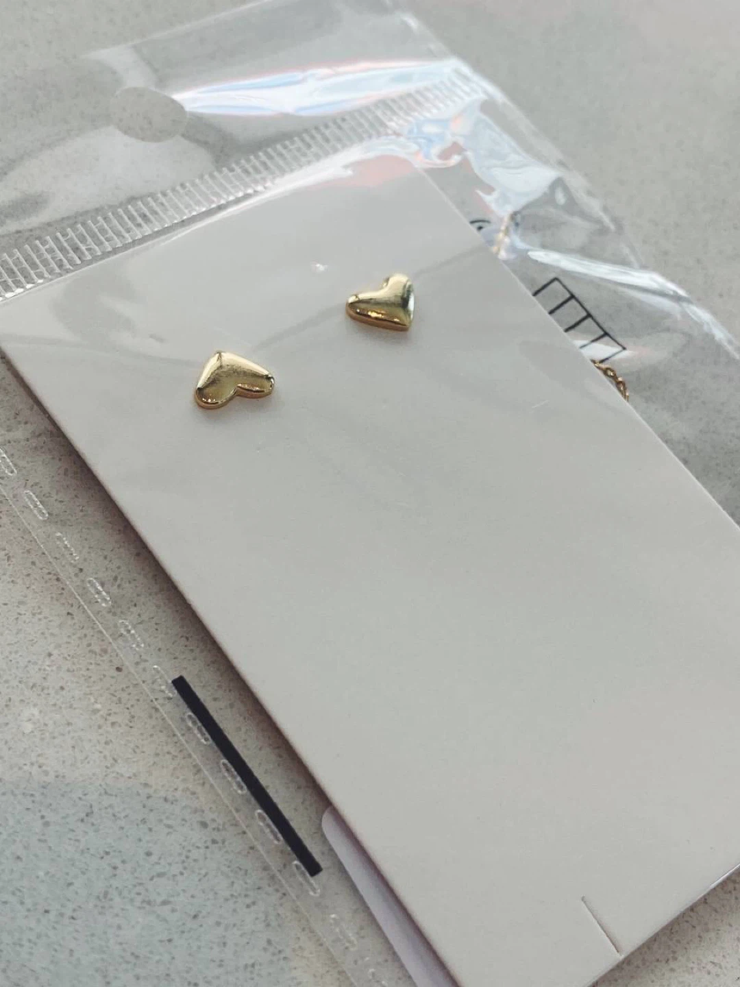 Heart decor earrings - photo 4