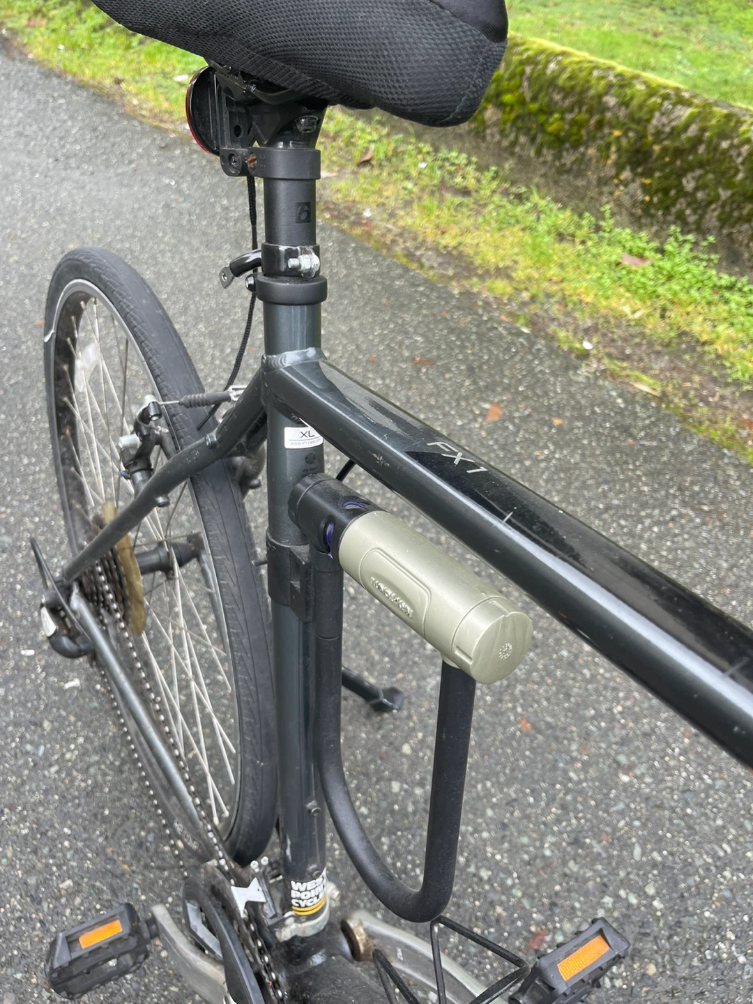 Trek Hybrid Bike - photo 2