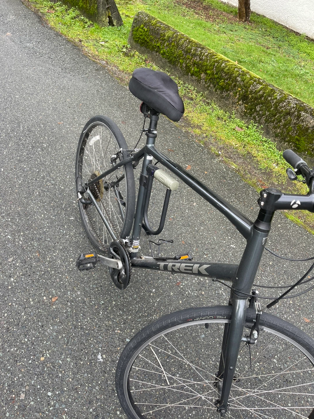 Trek Hybrid Bike - photo 3