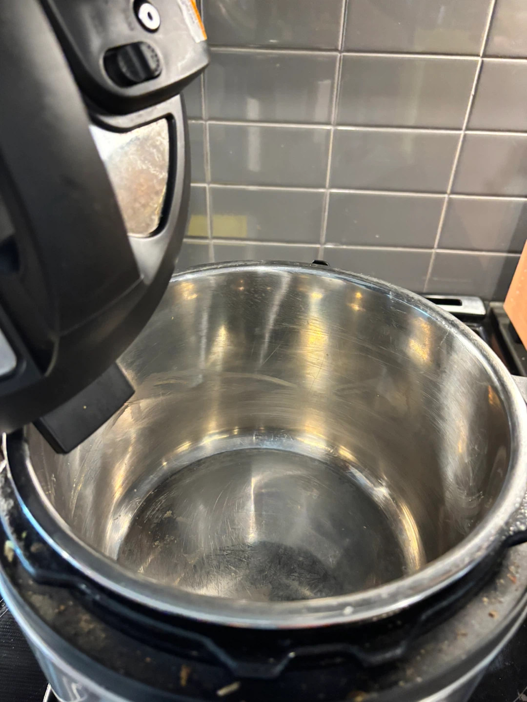Instant Pot Duo 7-in-1 Electric Pressure Cooker - photo 2