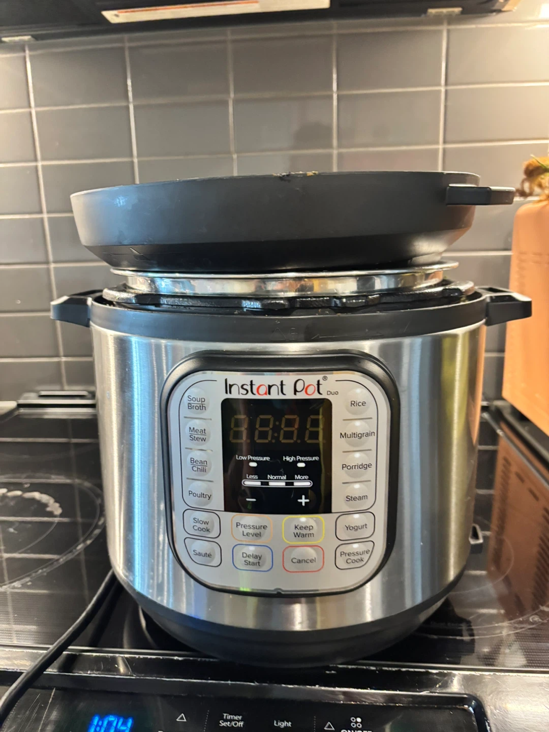 Instant Pot Duo 7-in-1 Electric Pressure Cooker