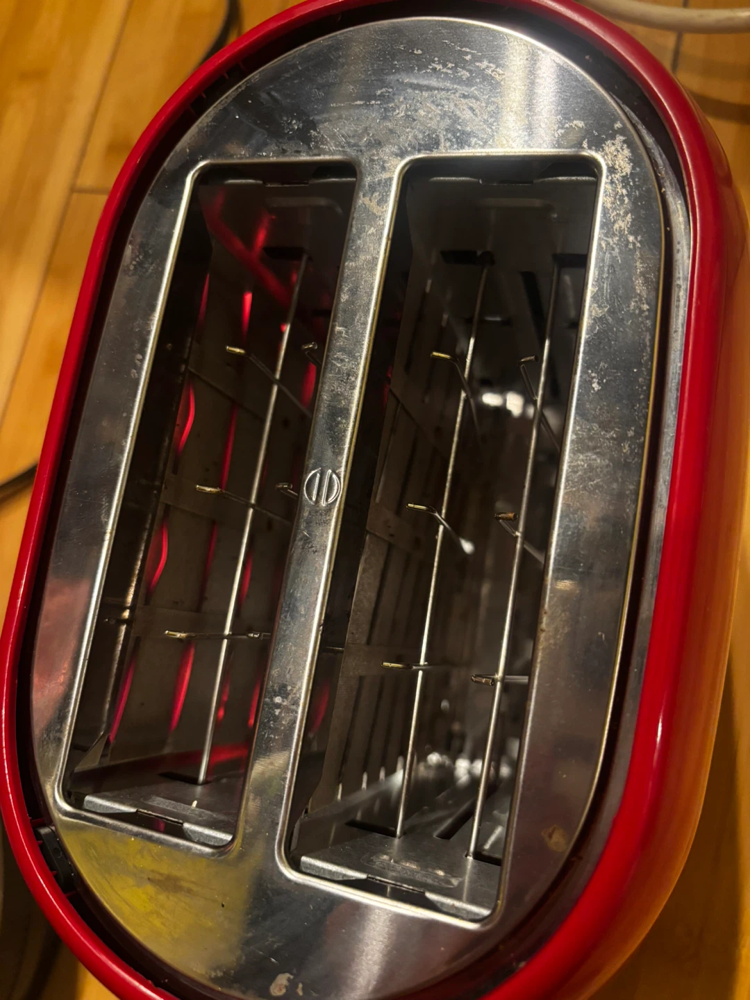 Red 2-Slice Toaster - photo 4