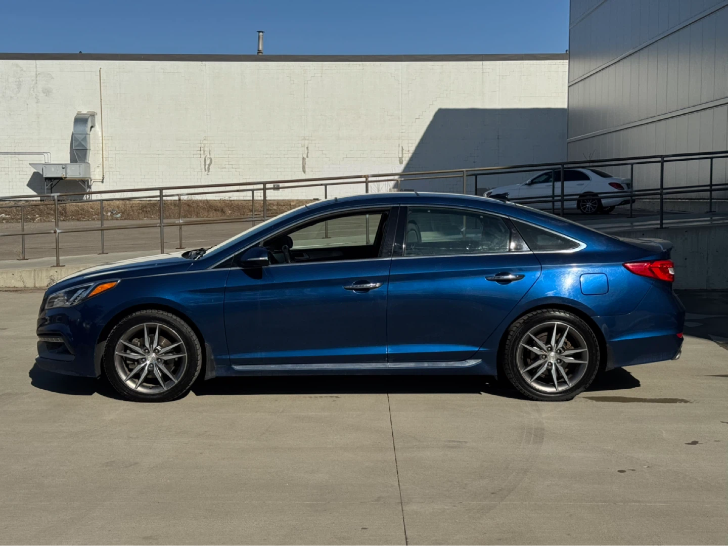 2017 HYUNDAI SONATA SPORT LIMITED 2.0T | FULLY LOADED | TURBO - photo 4