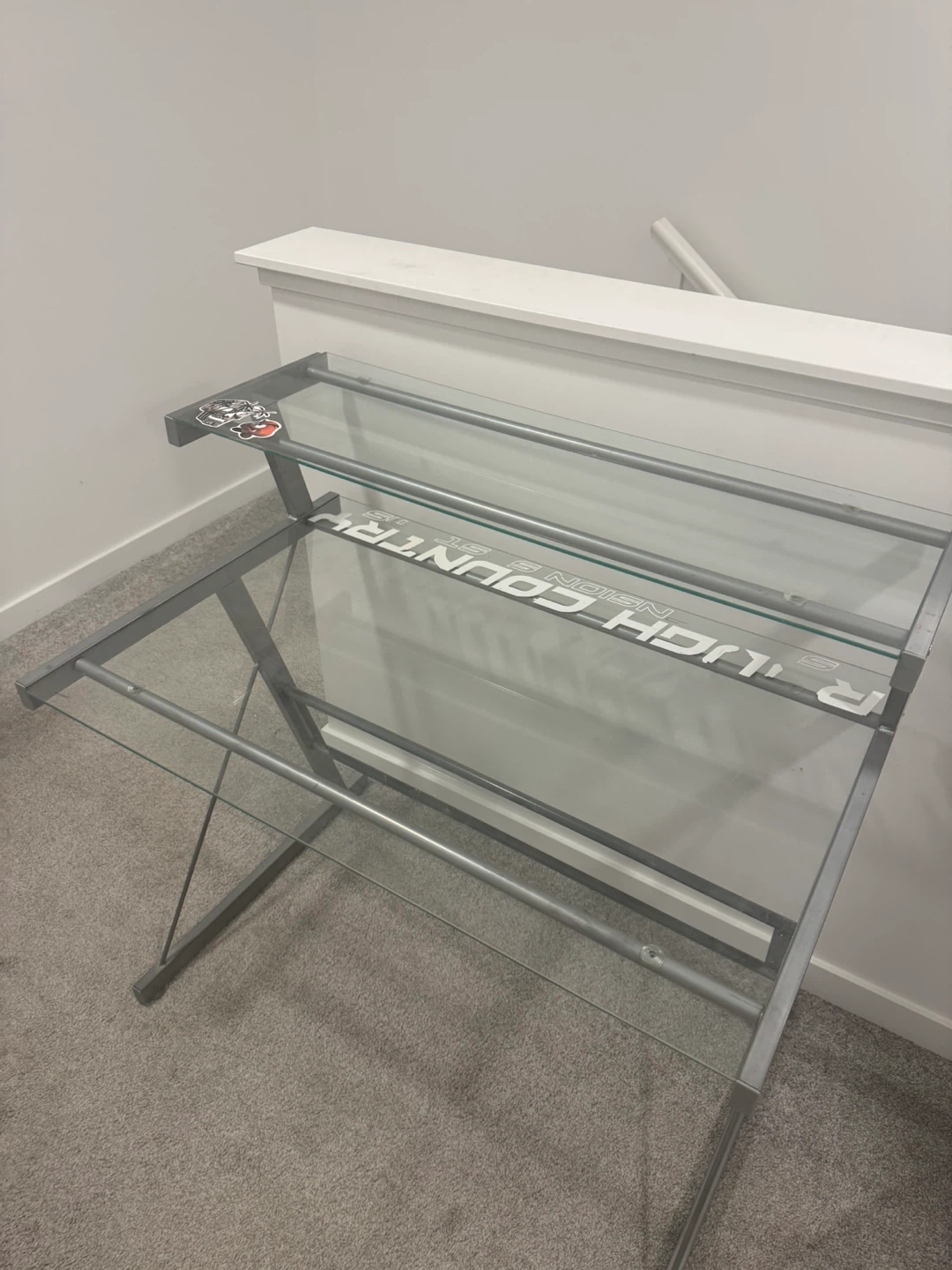 Gaming Desk - photo 2