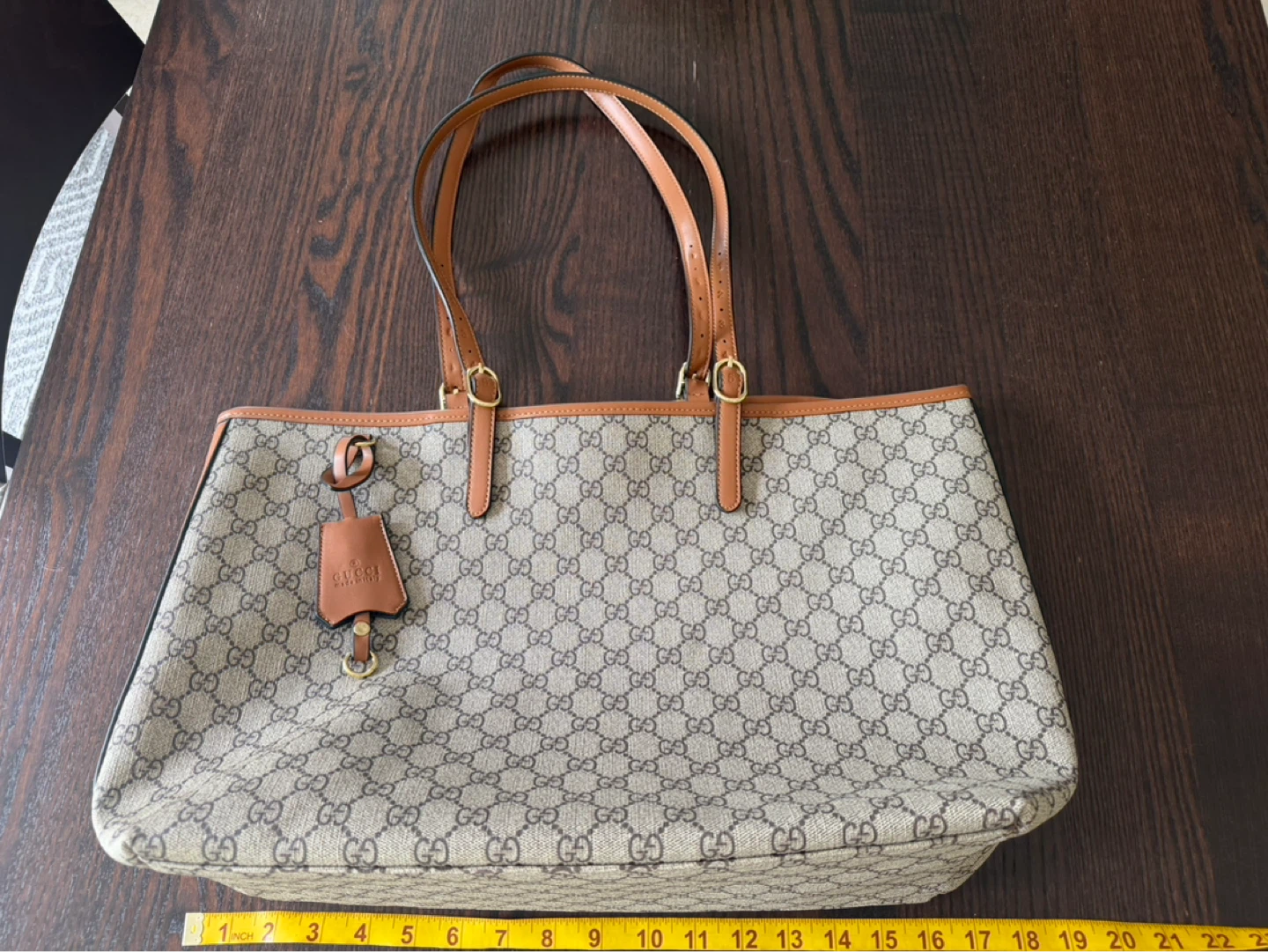 GG Supreme Canvas Tote Bag - photo 2