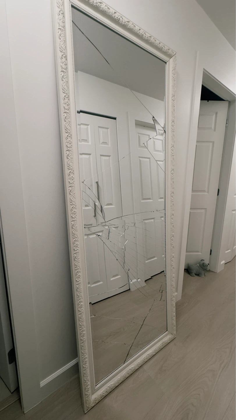 Decorative White Framed Mirror - Cracked - photo 3