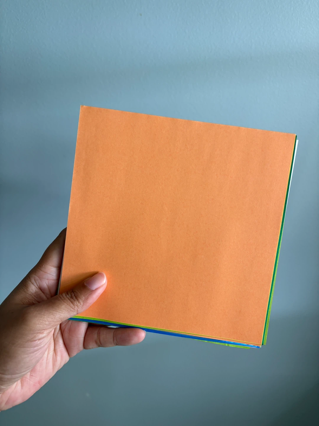 assorted colours square papers