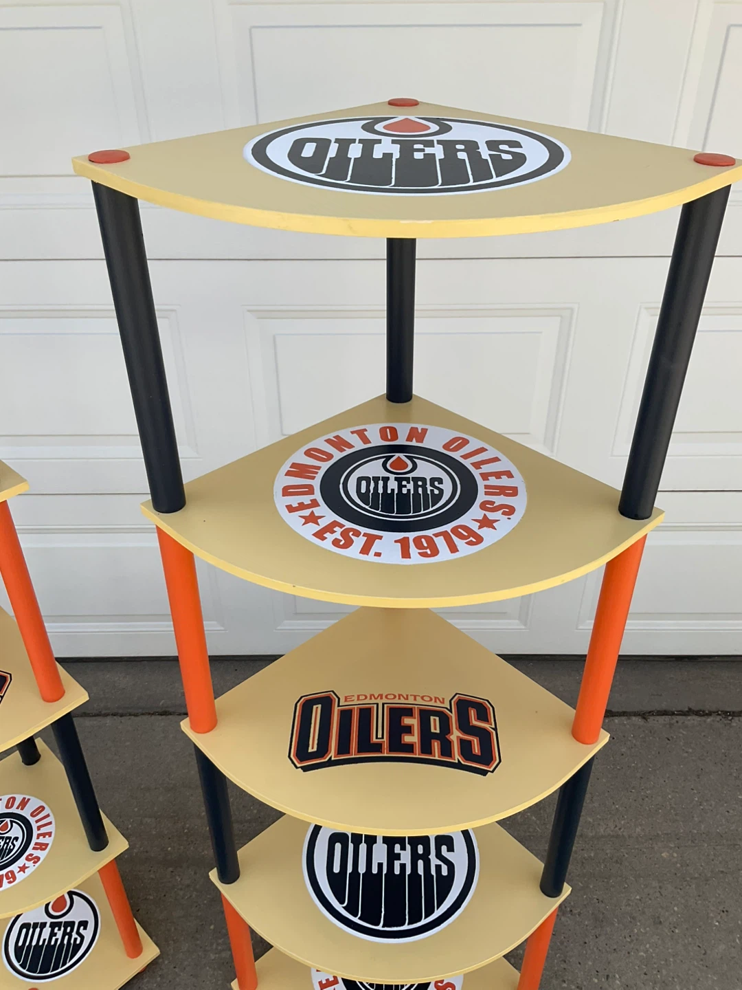 Two Oilers Corner Shelves - photo 4