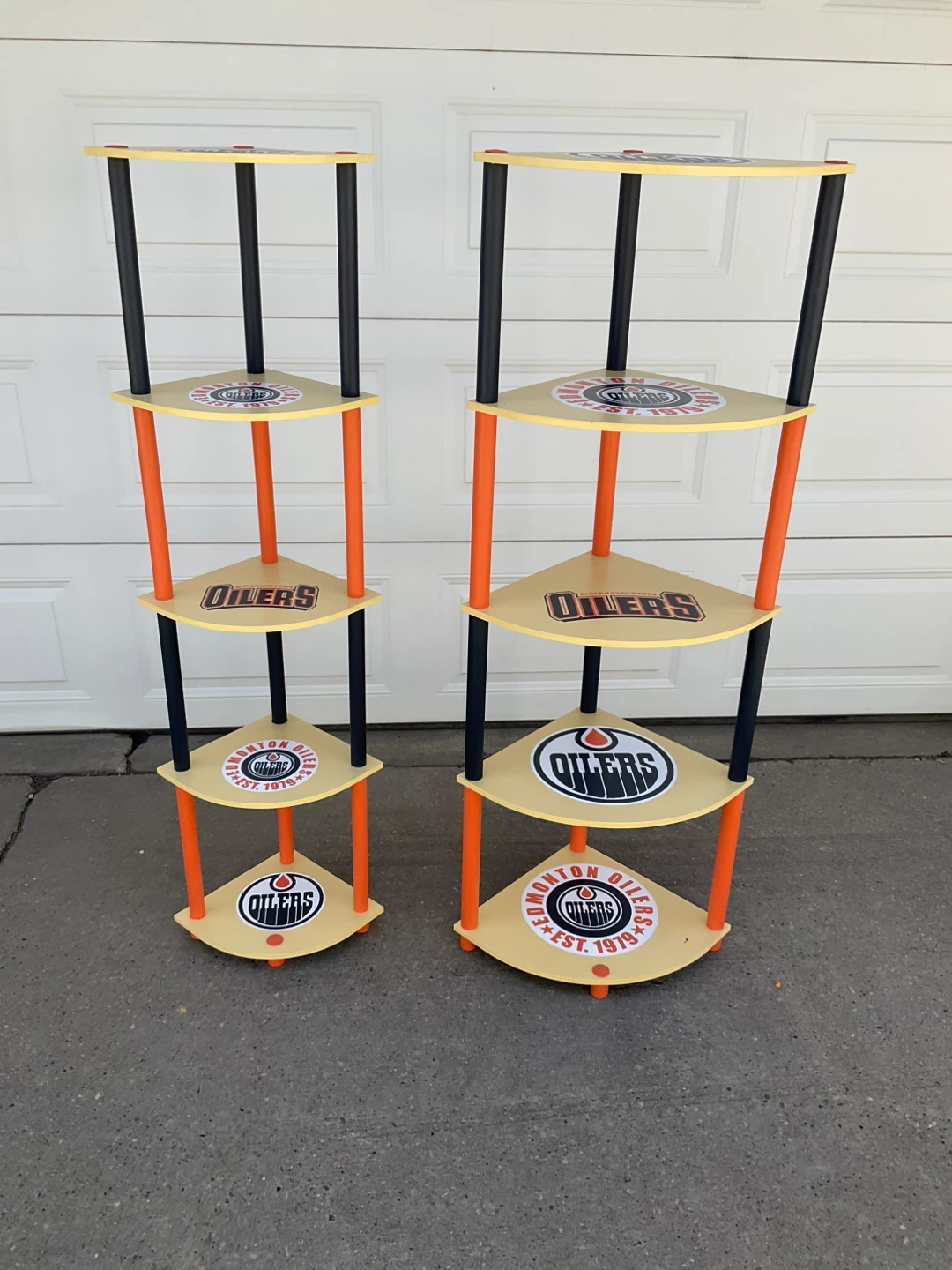 Two Oilers Corner Shelves