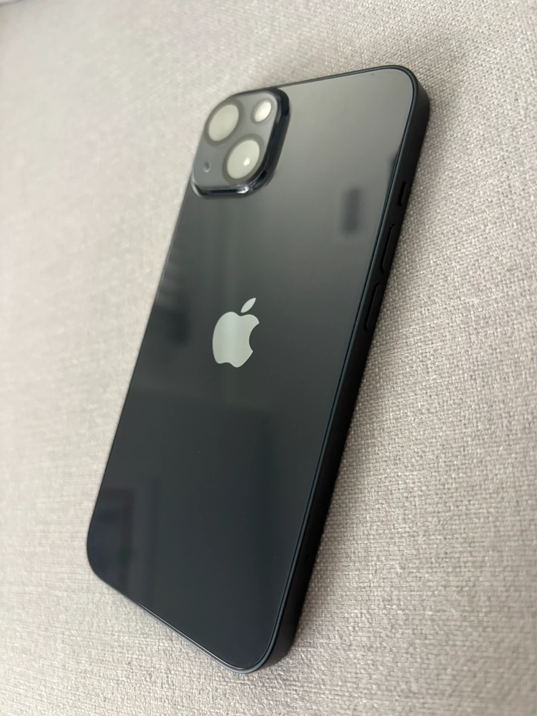 iPhone 13 Midnight 128gb - photo 2